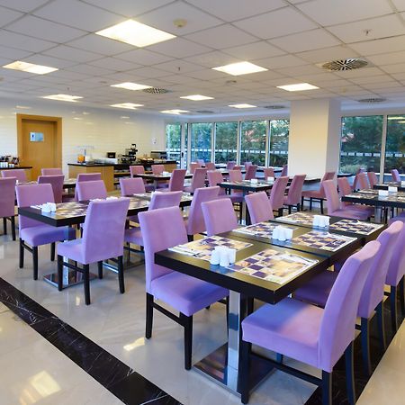Holiday Inn Express Istanbul-Altunizade By Ihg Ngoại thất bức ảnh