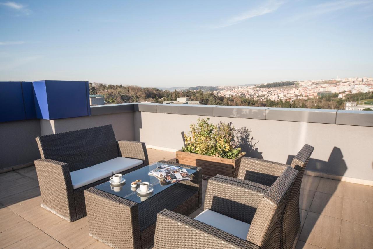 Holiday Inn Express Istanbul-Altunizade By Ihg Ngoại thất bức ảnh