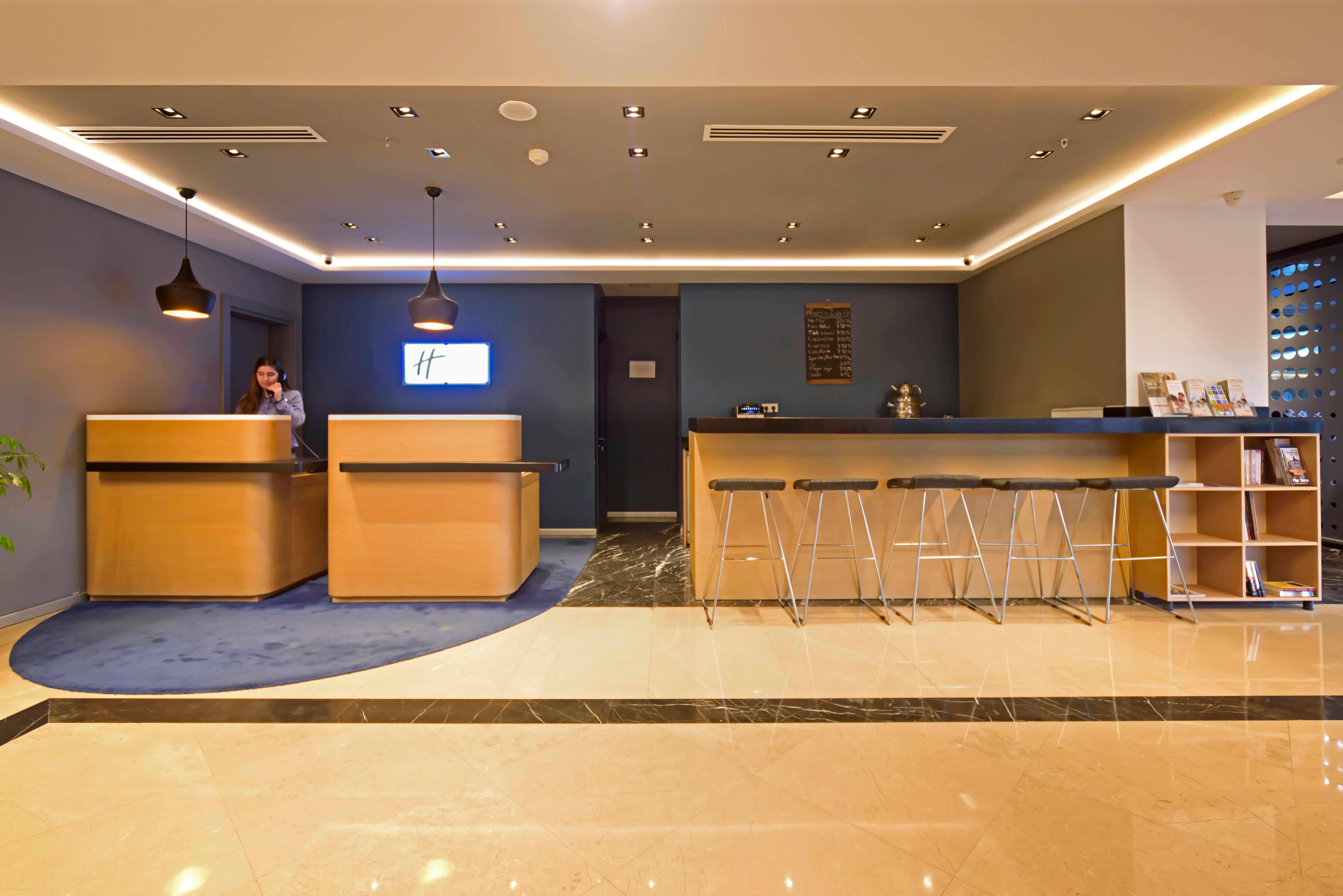 Holiday Inn Express Istanbul-Altunizade By Ihg Ngoại thất bức ảnh