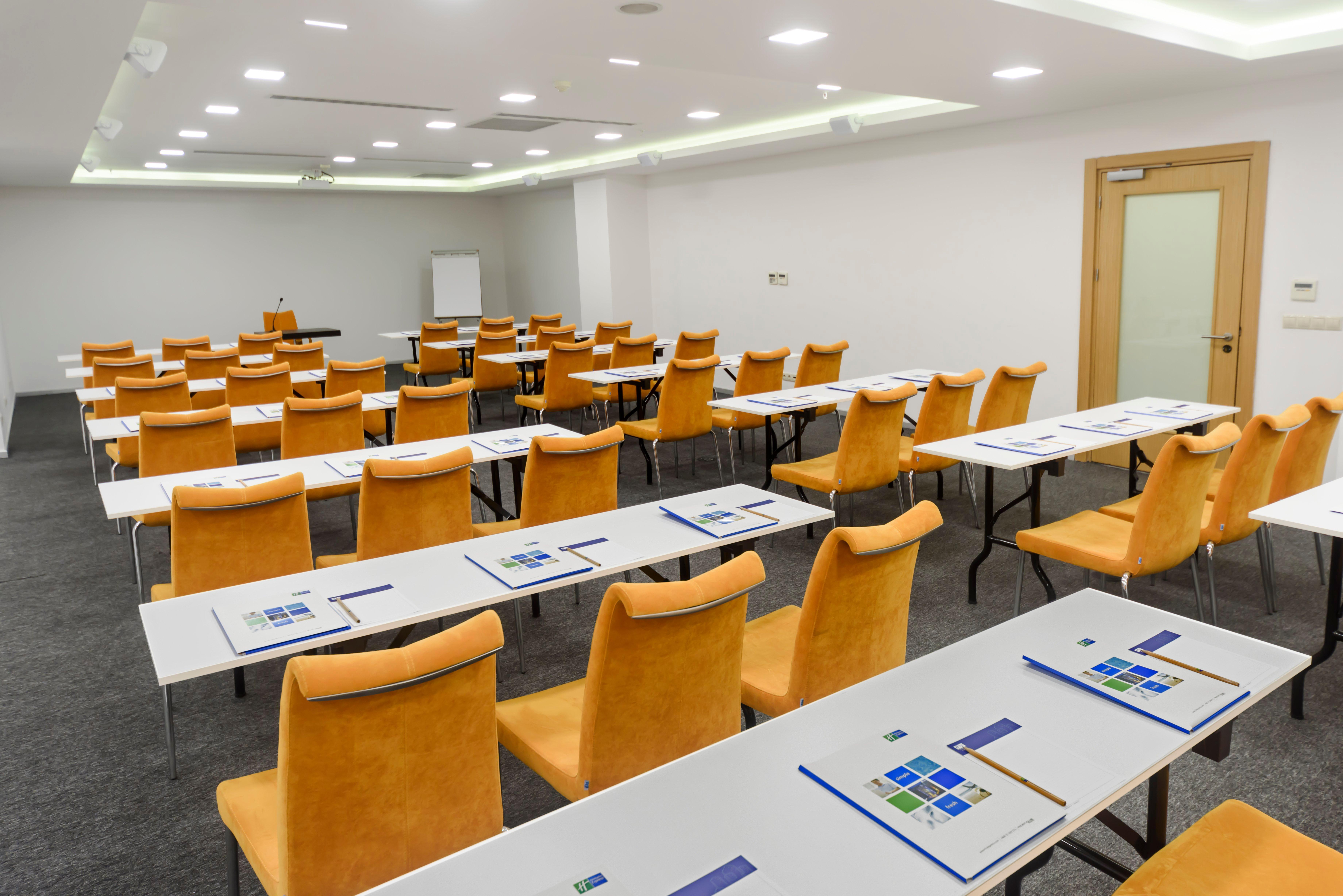 Holiday Inn Express Istanbul-Altunizade By Ihg Ngoại thất bức ảnh
