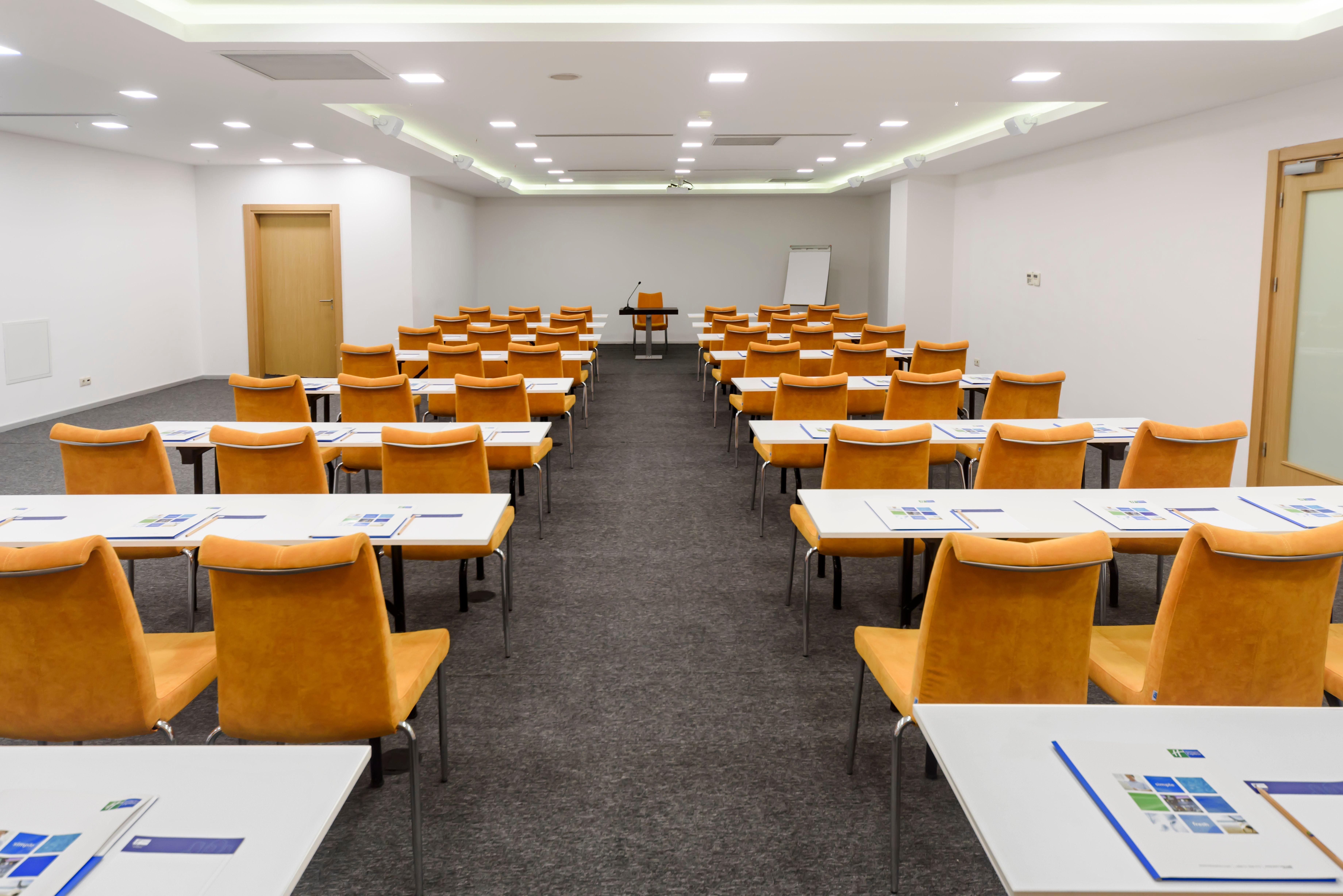 Holiday Inn Express Istanbul-Altunizade By Ihg Ngoại thất bức ảnh