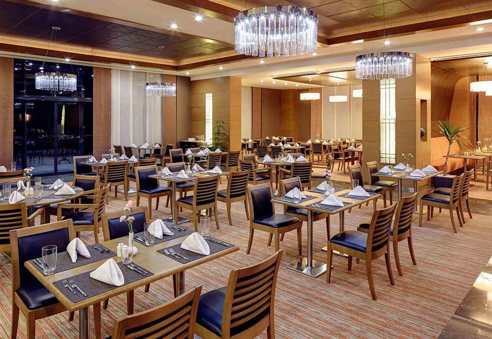 Holiday Inn Express Istanbul-Altunizade By Ihg Ngoại thất bức ảnh