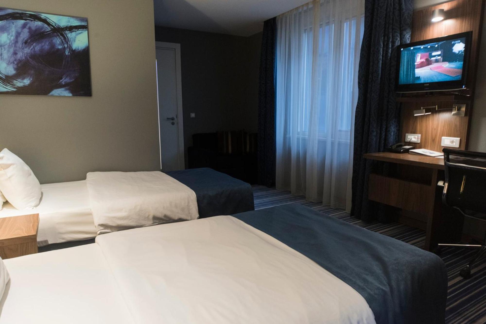 Holiday Inn Express Istanbul-Altunizade By Ihg Ngoại thất bức ảnh