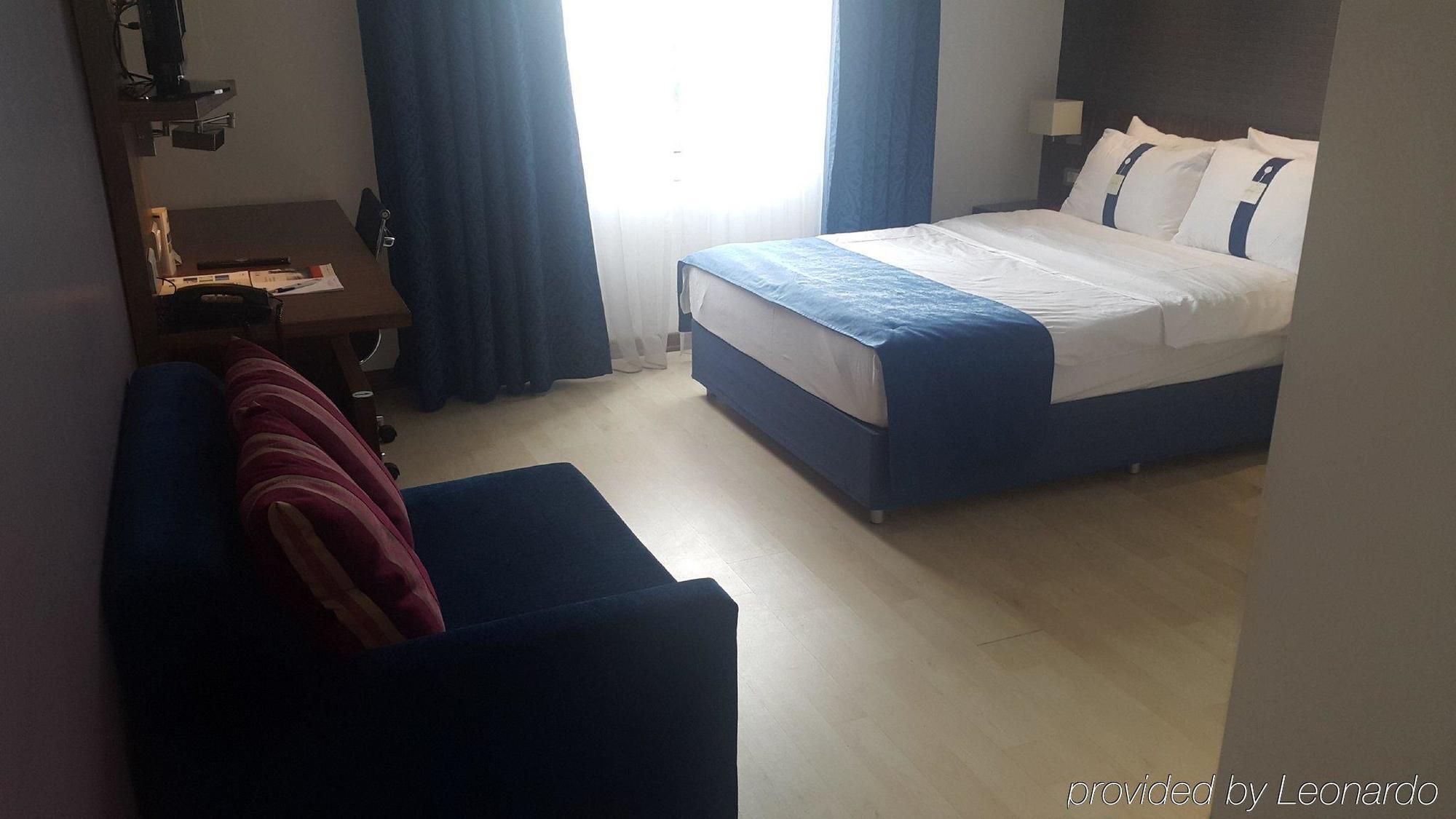 Holiday Inn Express Istanbul-Altunizade By Ihg Ngoại thất bức ảnh